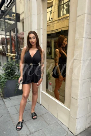 Alternative view of Amanda 150€